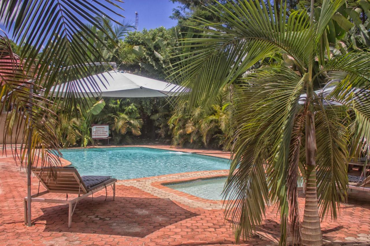 Waterfalls Hotel Lusaka Esterno foto