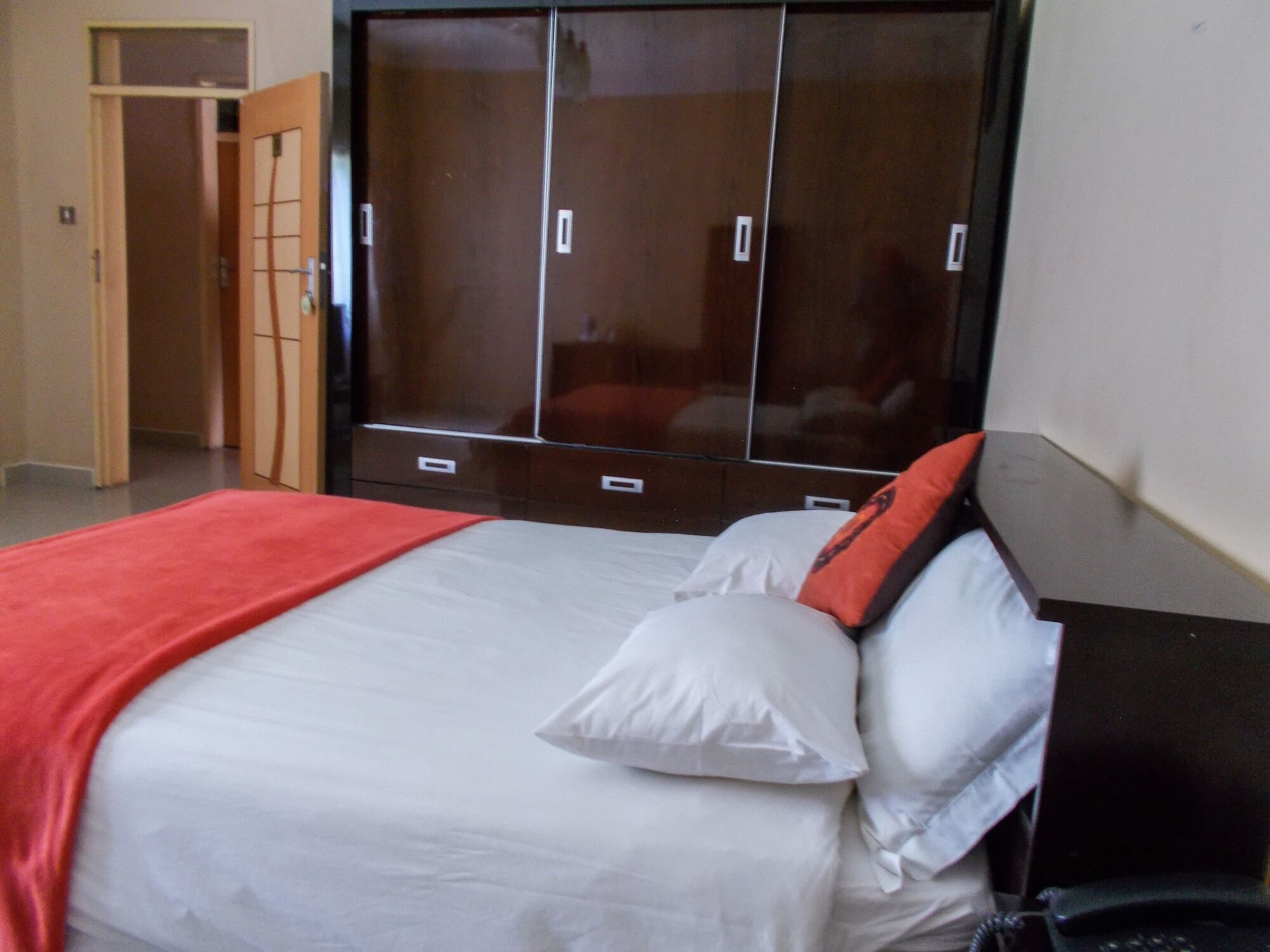 Waterfalls Hotel Lusaka Esterno foto
